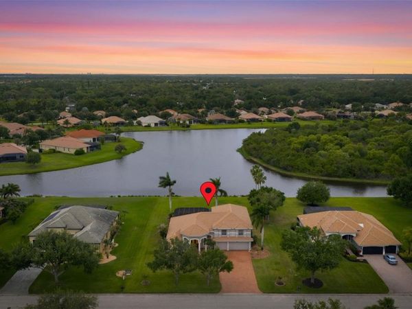 522 COUNTRY MEADOWS WAY, BRADENTON, FL 34212