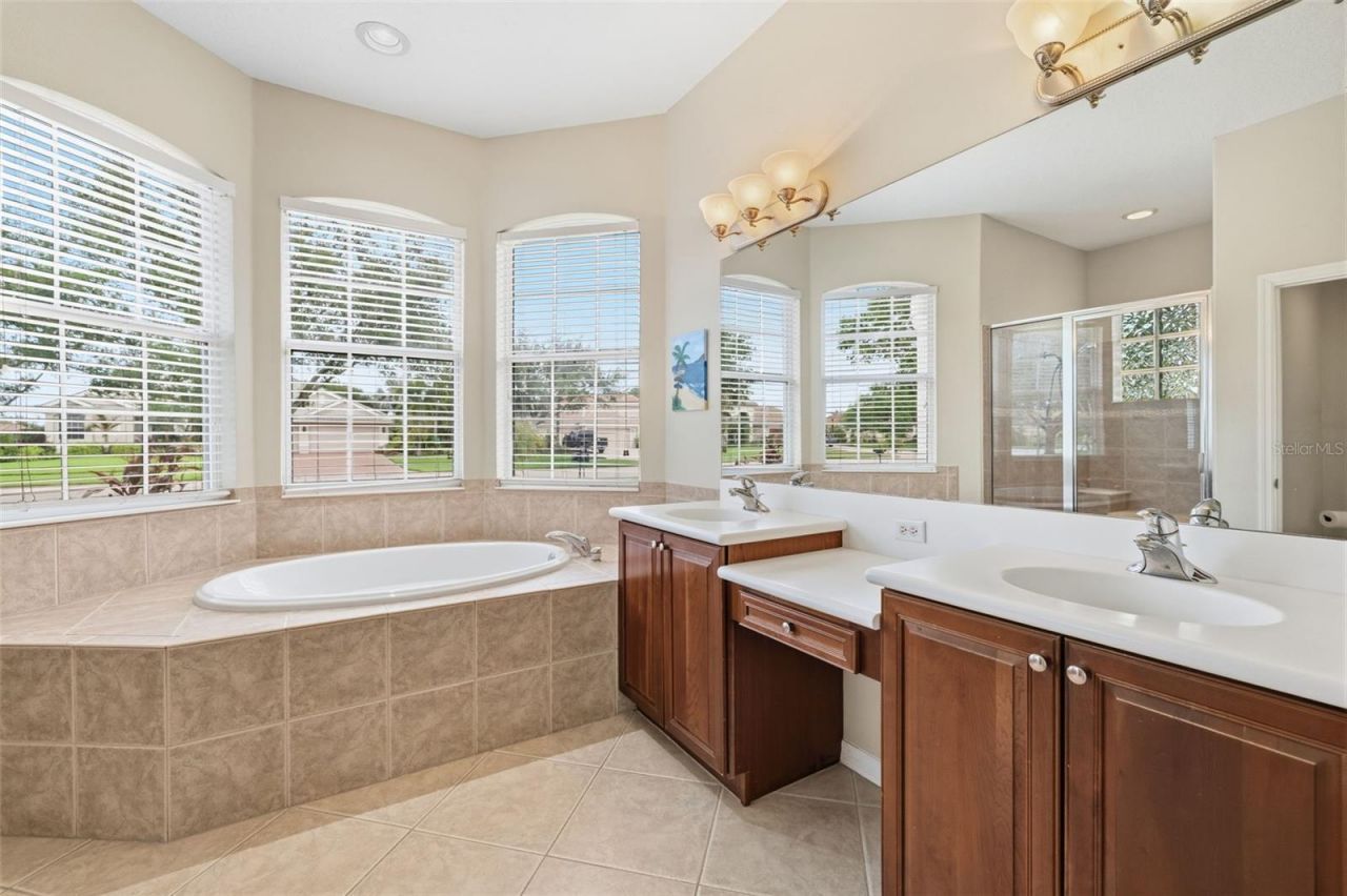 522 Country Meadows Way, Bradenton, FL 34212 Photo