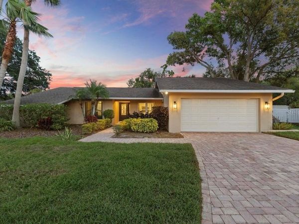 3102 WESSON WAY , TAMPA, FL 33618