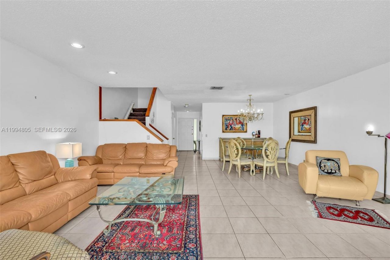 3601 NE 168th St, Unit 108, North Miami Beach, FL 33160 Photo