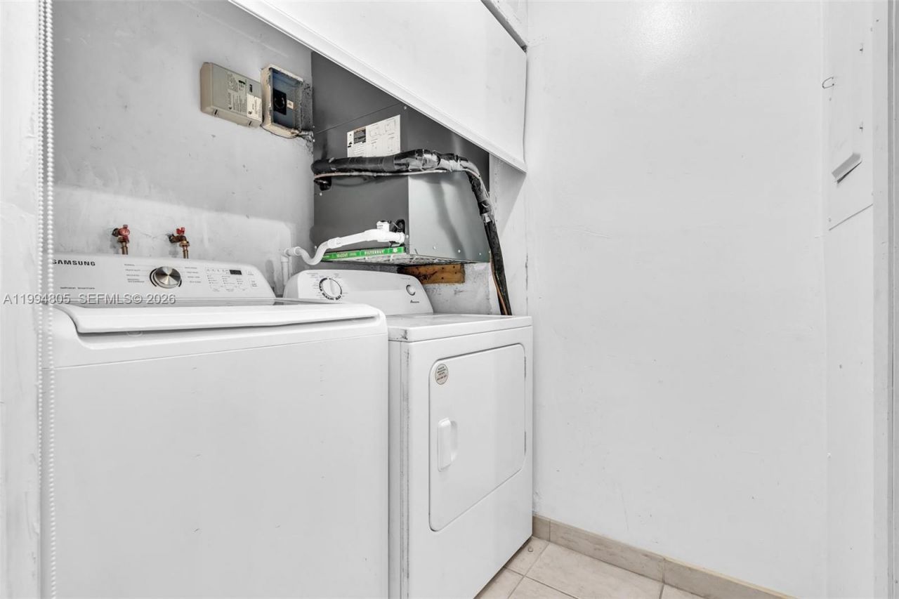 3601 NE 168th St, Unit 108, North Miami Beach, FL 33160 Photo