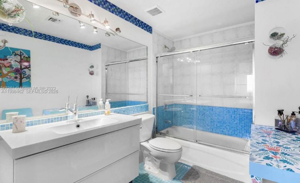 3500 Coral Way , Unit 1406, Miami, FL 33145 Photo