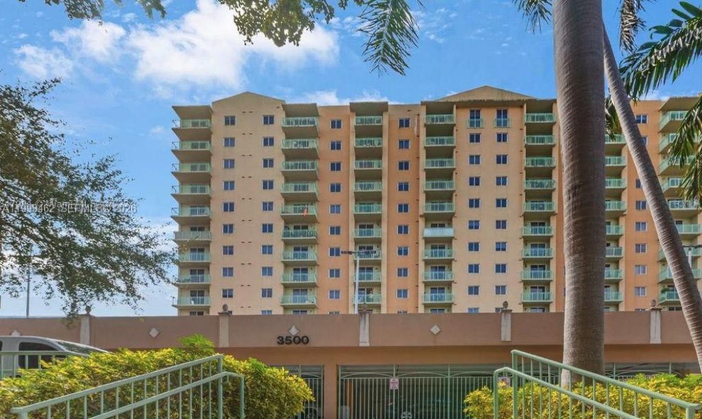 3500 Coral Way , Unit 1406, Miami, FL 33145 Photo