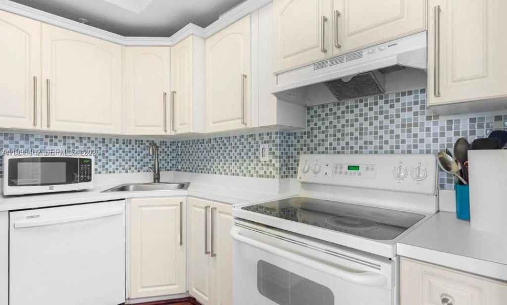 3500 Coral Way , Unit 1406, Miami, FL 33145 Photo