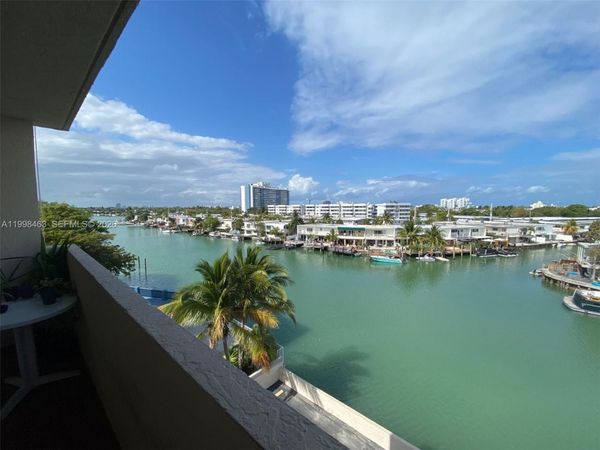 7125 Bay Dr , Unit 506, Miami Beach, FL 33141