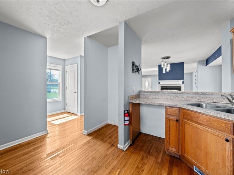 2221 E 71st Street, Cleveland, OH 44103 Photo 18