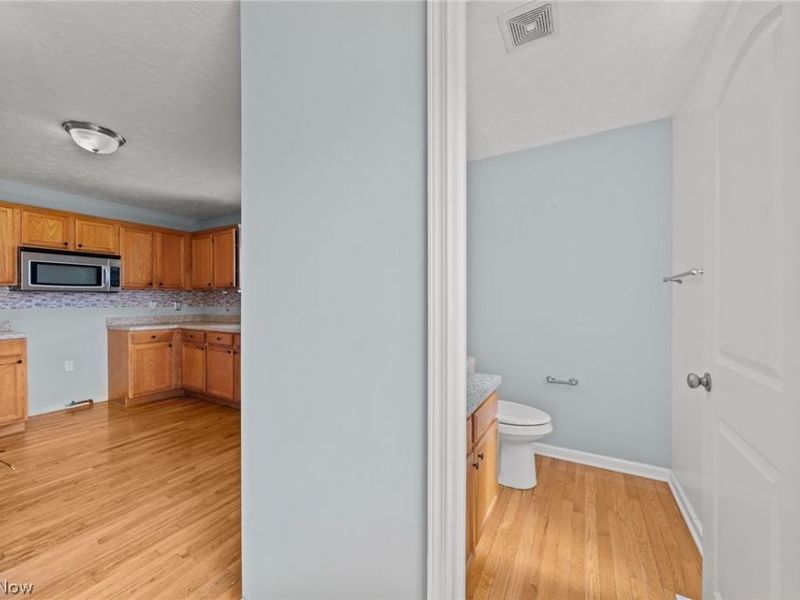 2221 E 71st Street, Cleveland, OH 44103 Photo 21