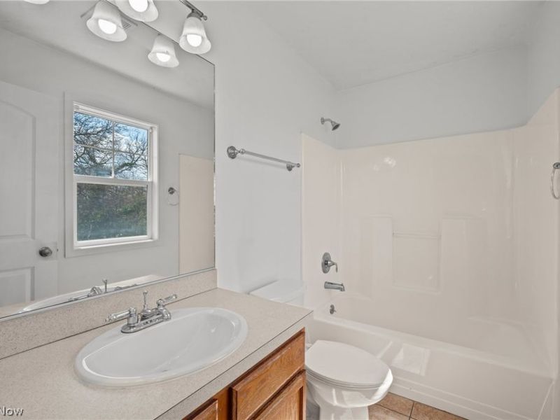 2221 E 71st Street, Cleveland, OH 44103 Photo 35