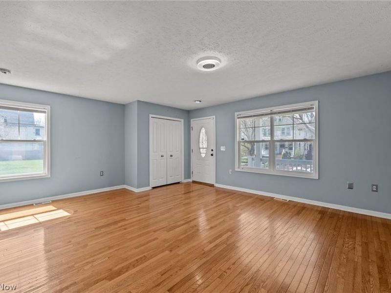 2221 E 71st Street, Cleveland, OH 44103 Photo 7