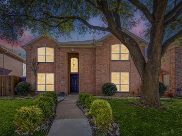 18815 Park Grove Lane, Dallas, TX 75287