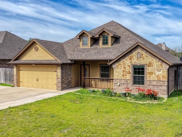 1207 Butterfield Street, Bridgeport, TX 76426