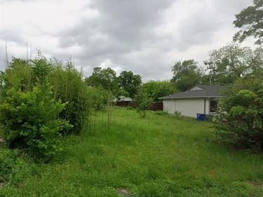 7031 Fairdale Avenue, Dallas, TX 75227