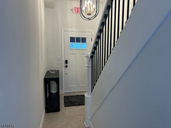 437 Bramhall Ave, Unit 1B, Jersey, NJ 07304