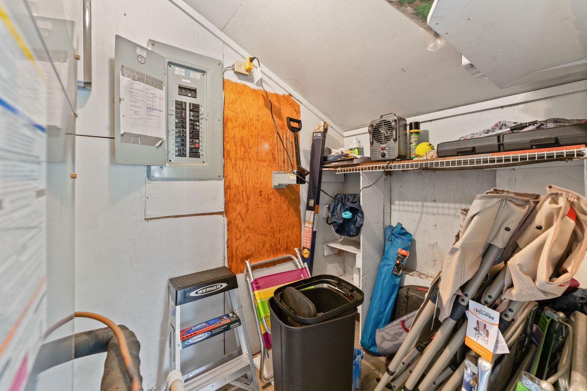 10301 N Kings Hwy. Photo 22