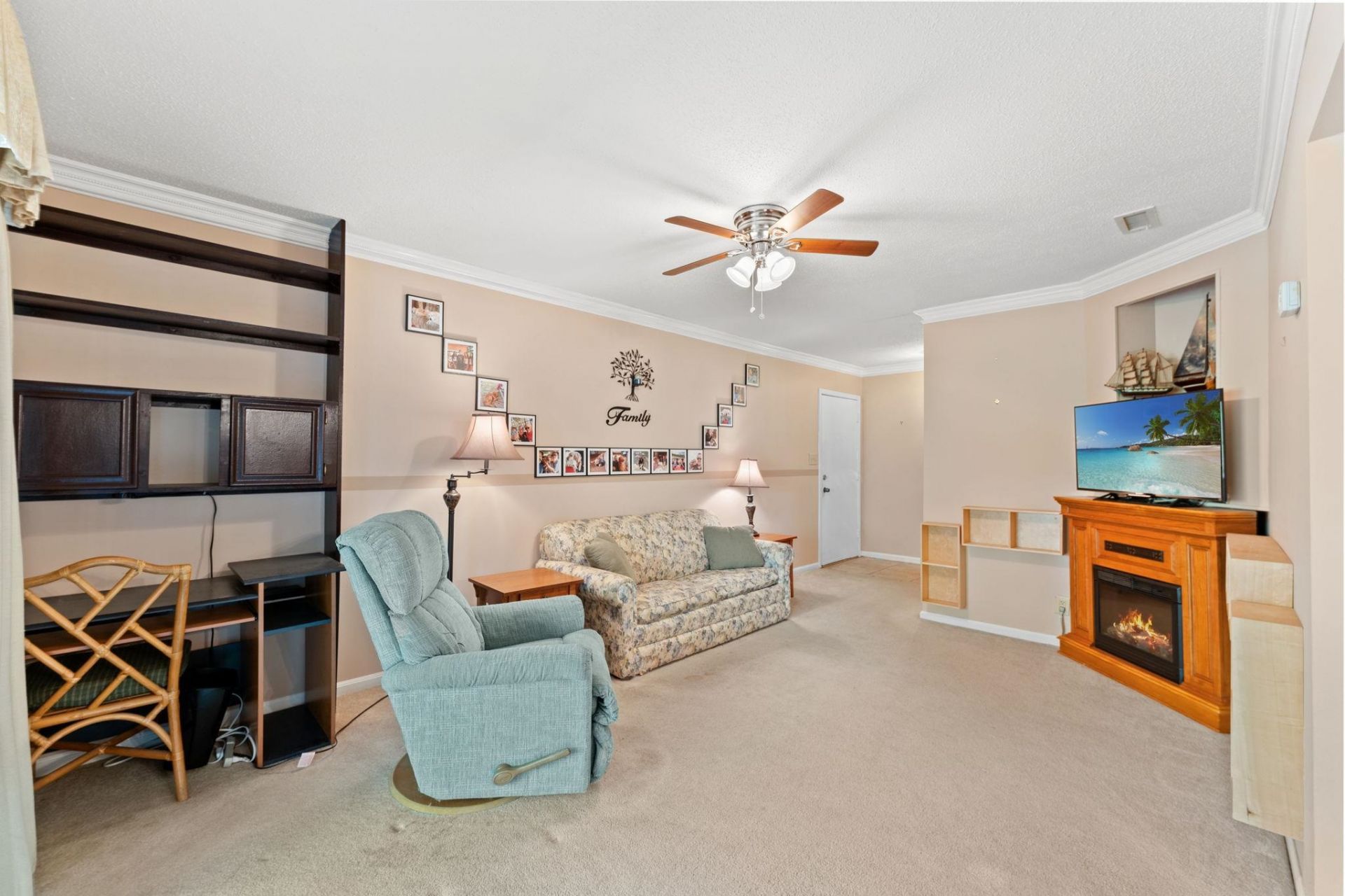 10301 N Kings Hwy. Photo 6