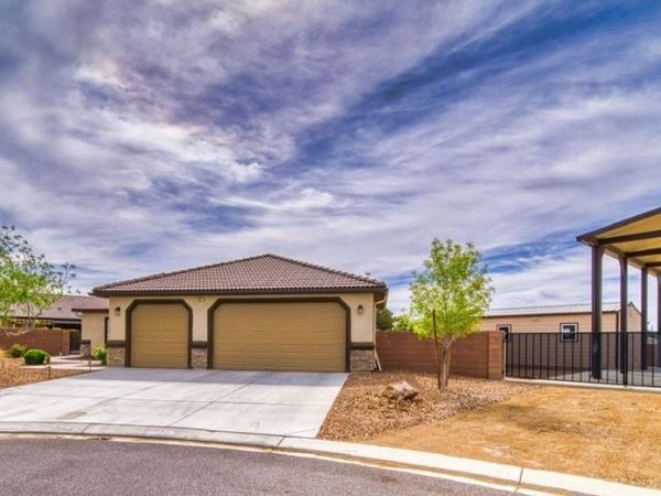 231 Weeping Willow Court, Pahrump, NV 89048