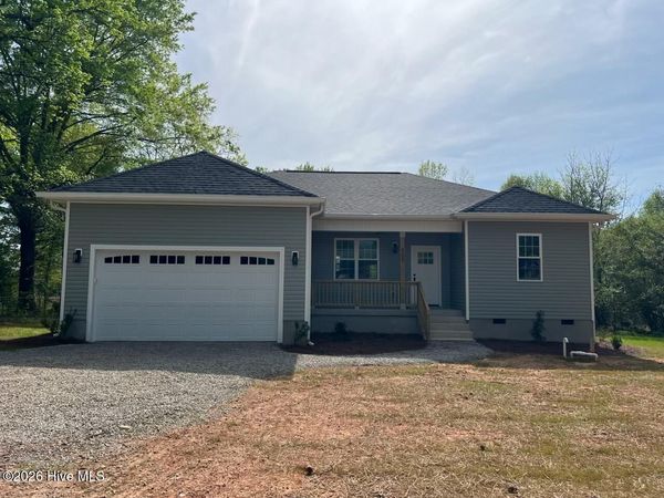 405 James Street, Vass, NC 28394