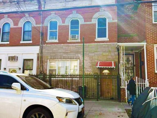 8822 85th Street , Woodhaven, NY 11421