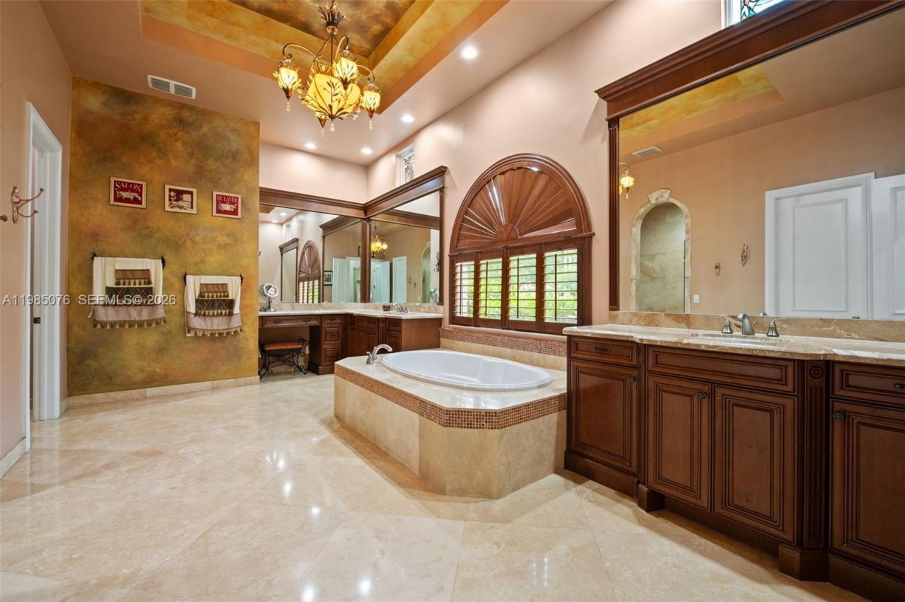 12821 Kapok Ln , Davie, FL 33330 Photo