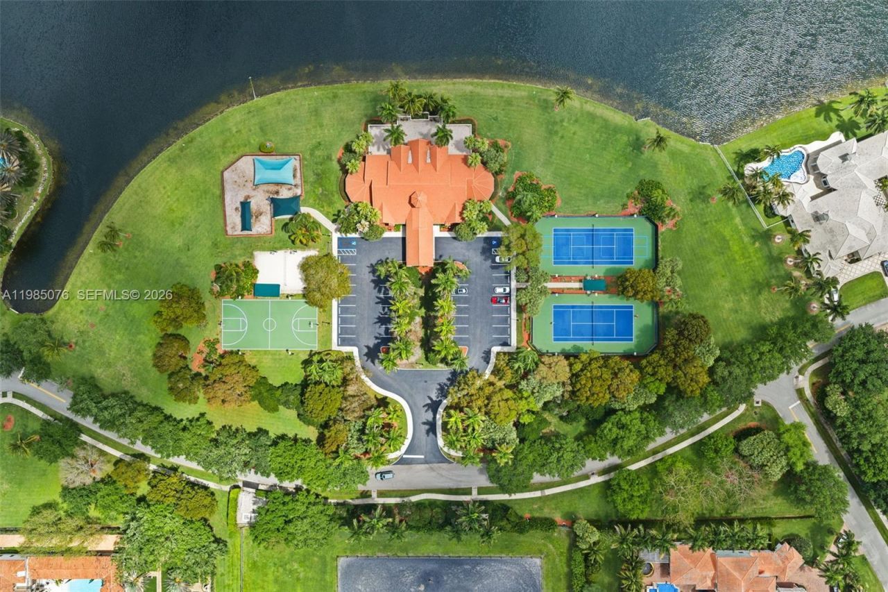 12821 Kapok Ln , Davie, FL 33330 Photo