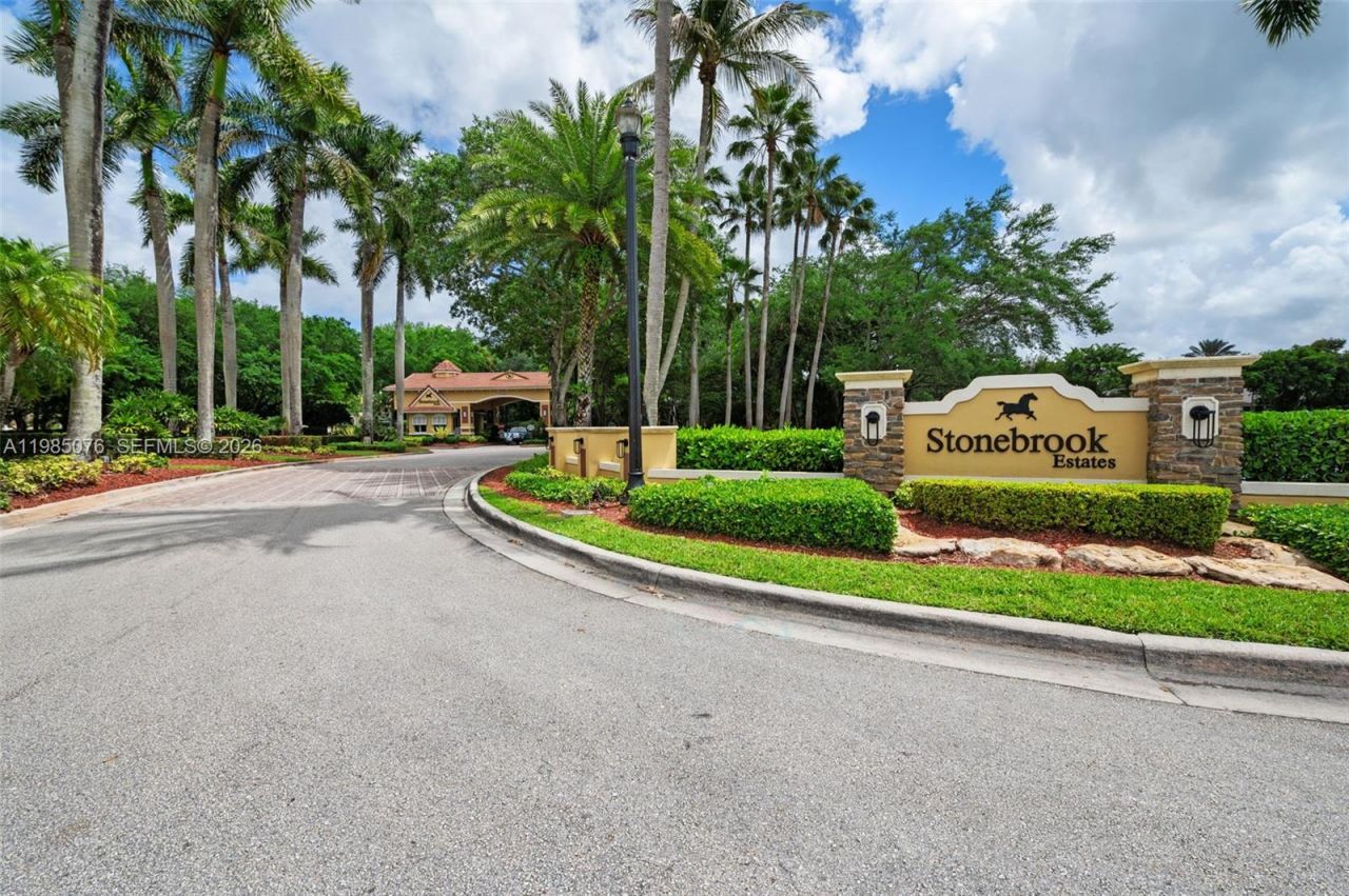 12821 Kapok Ln , Davie, FL 33330 Photo