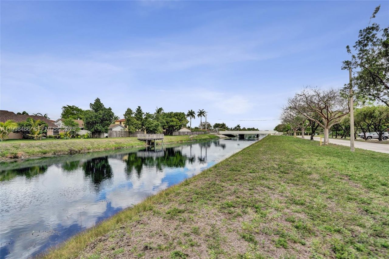 10100 NW 30th Ct , Unit 310, Sunrise, FL 33322 Photo