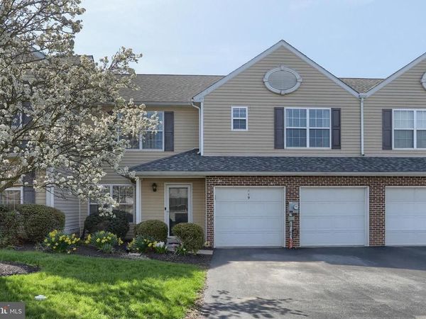 119 MERLIN DRIVE , HUMMELSTOWN, PA 17036