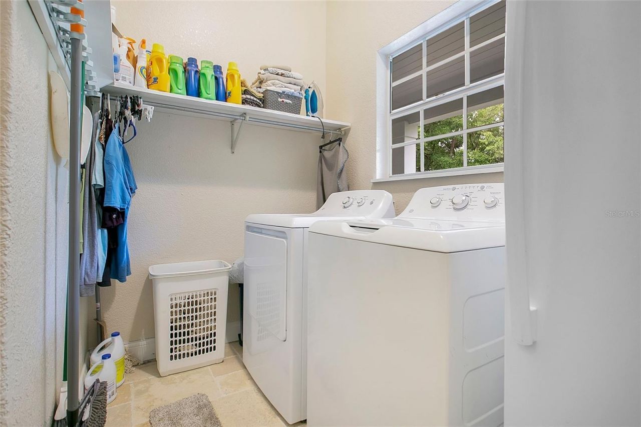 4015 Iron Bridge Road , Oviedo, FL 32765 Photo