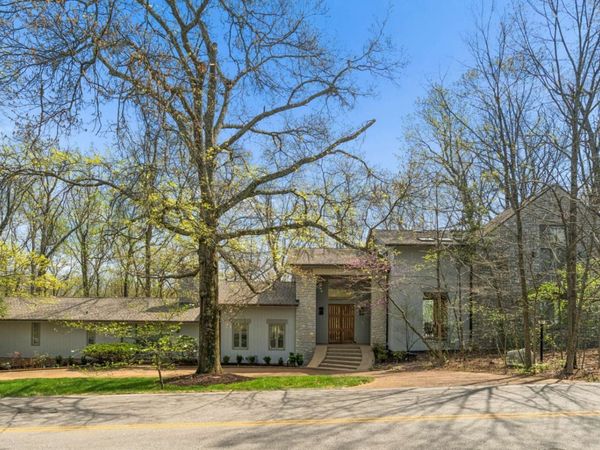 5870 Fredricksburg Dr, Nashville, TN 37215