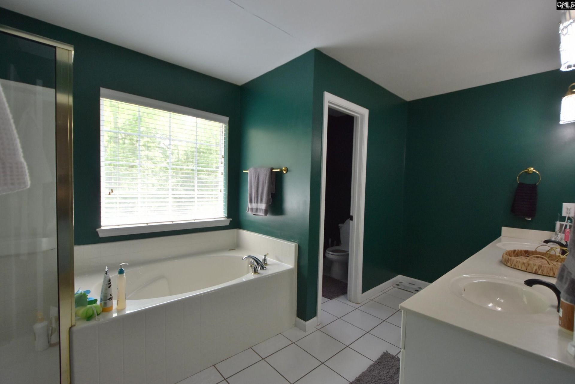 305 Belfair Road Photo 26