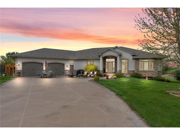 11183 Country Drive , Pine City, MN 55063