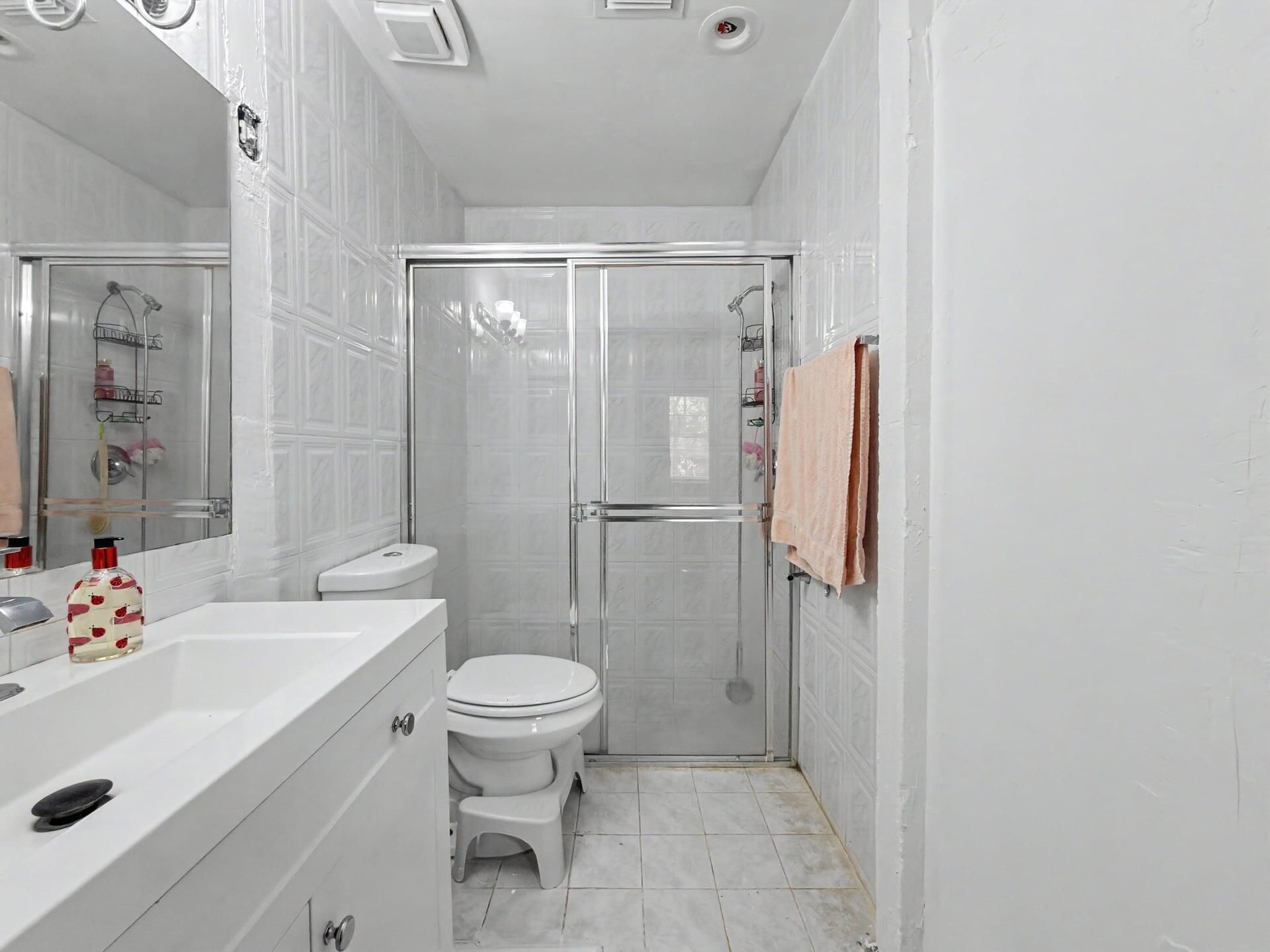 10151 NW 3rd Street, Pembroke Pines, FL 33026 Photo