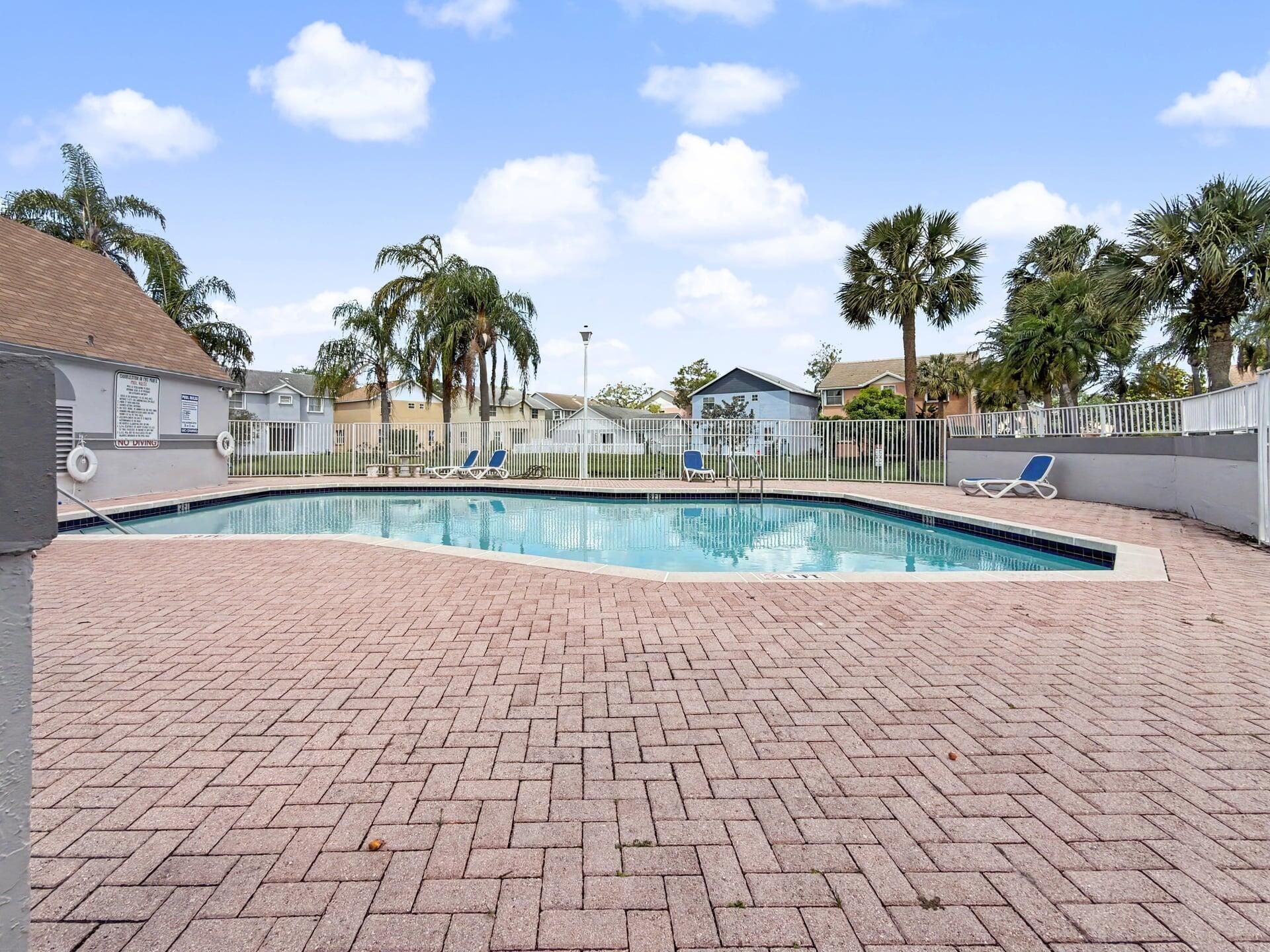 10151 NW 3rd Street, Pembroke Pines, FL 33026 Photo
