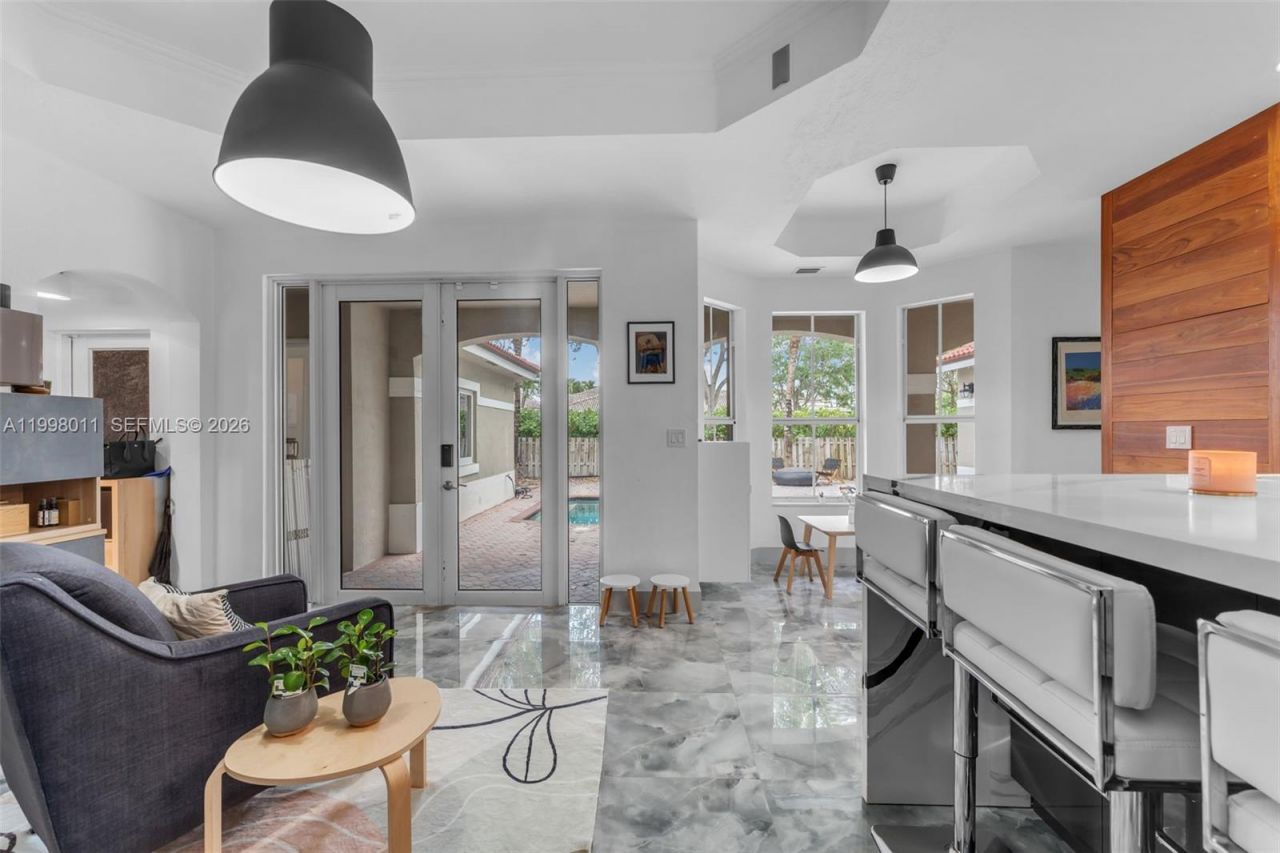 9030 SW 162nd St , Palmetto Bay, FL 33157 Photo