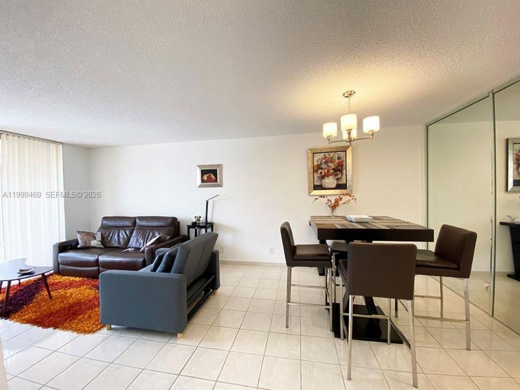 290 174th St , Unit 414, Sunny Isles Beach, FL 33160 Photo