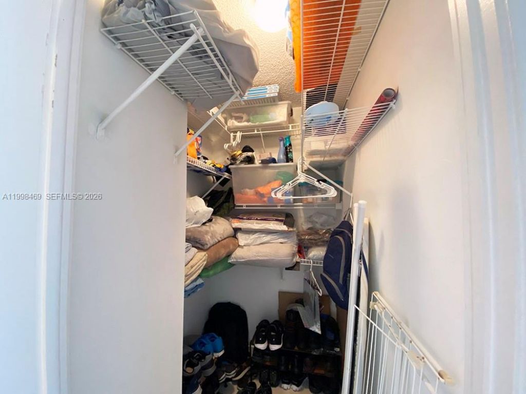 290 174th St , Unit 414, Sunny Isles Beach, FL 33160 Photo