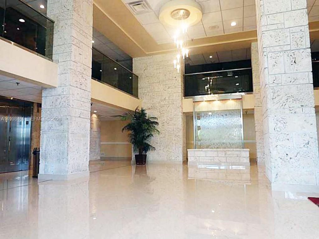 290 174th St , Unit 414, Sunny Isles Beach, FL 33160 Photo