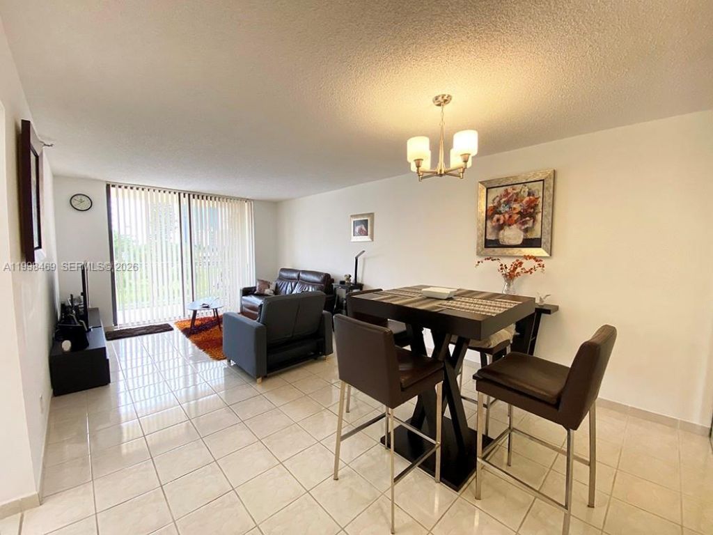 290 174th St , Unit 414, Sunny Isles Beach, FL 33160 Photo