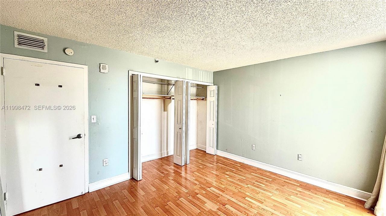 1035 West Ave, Unit 306, Miami Beach, FL 33139 Photo