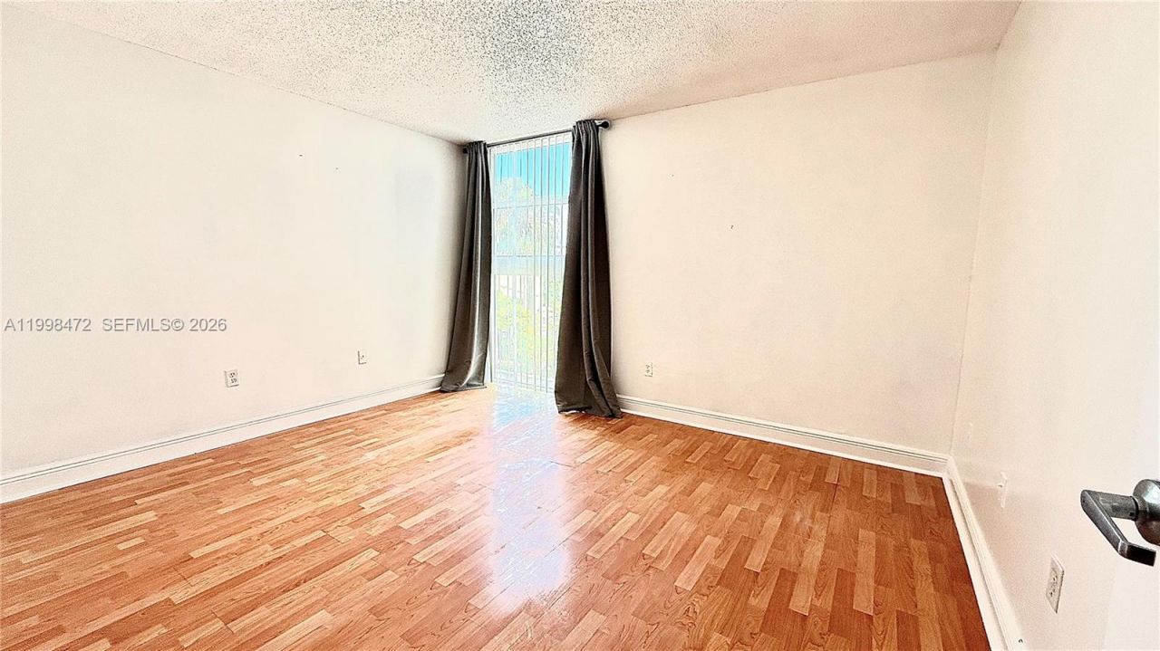 1035 West Ave, Unit 306, Miami Beach, FL 33139 Photo