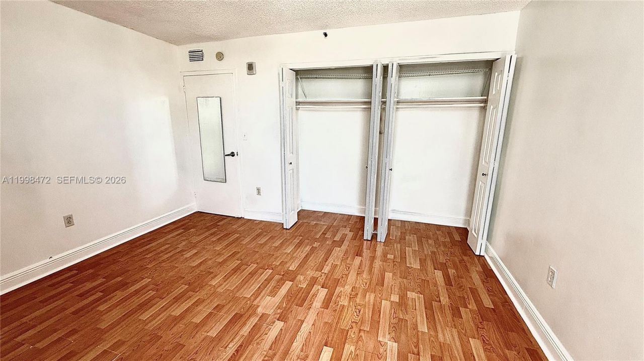1035 West Ave, Unit 306, Miami Beach, FL 33139 Photo