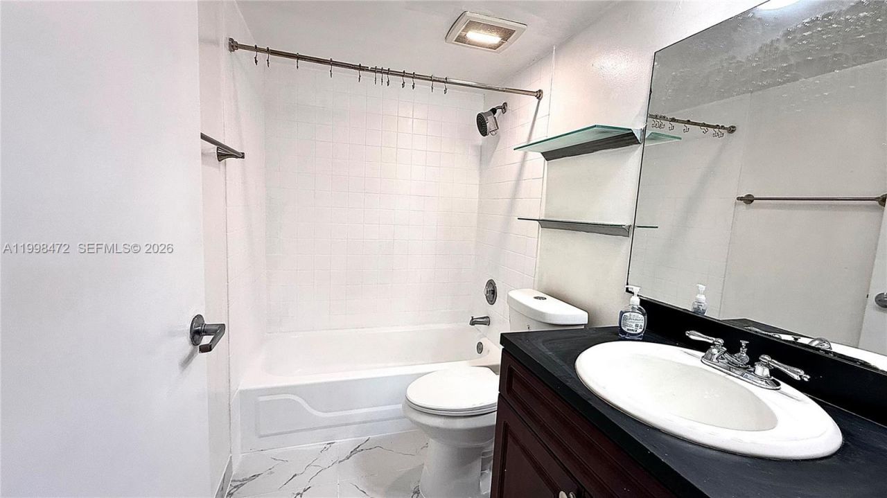 1035 West Ave, Unit 306, Miami Beach, FL 33139 Photo