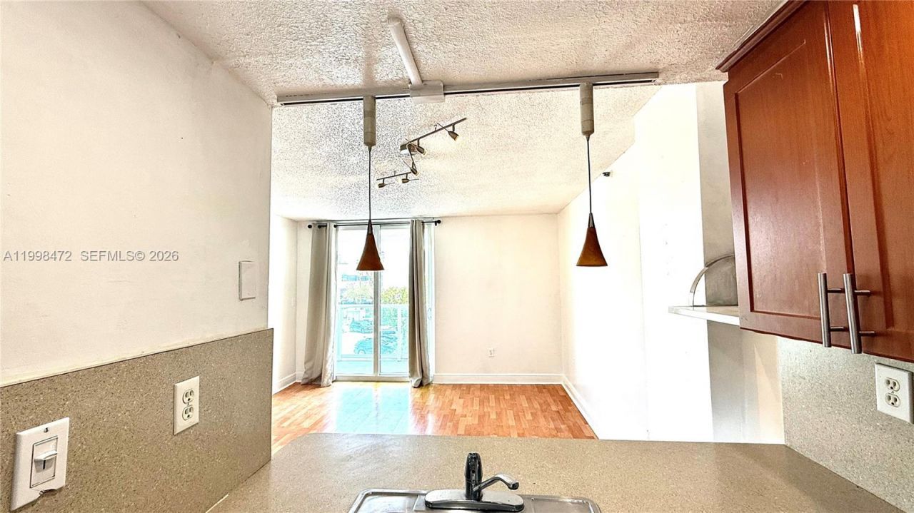 1035 West Ave, Unit 306, Miami Beach, FL 33139 Photo
