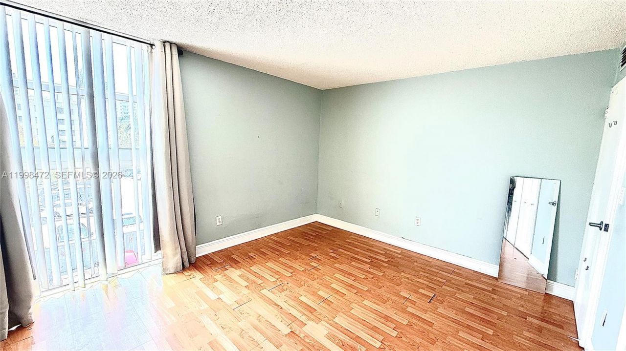 1035 West Ave, Unit 306, Miami Beach, FL 33139 Photo