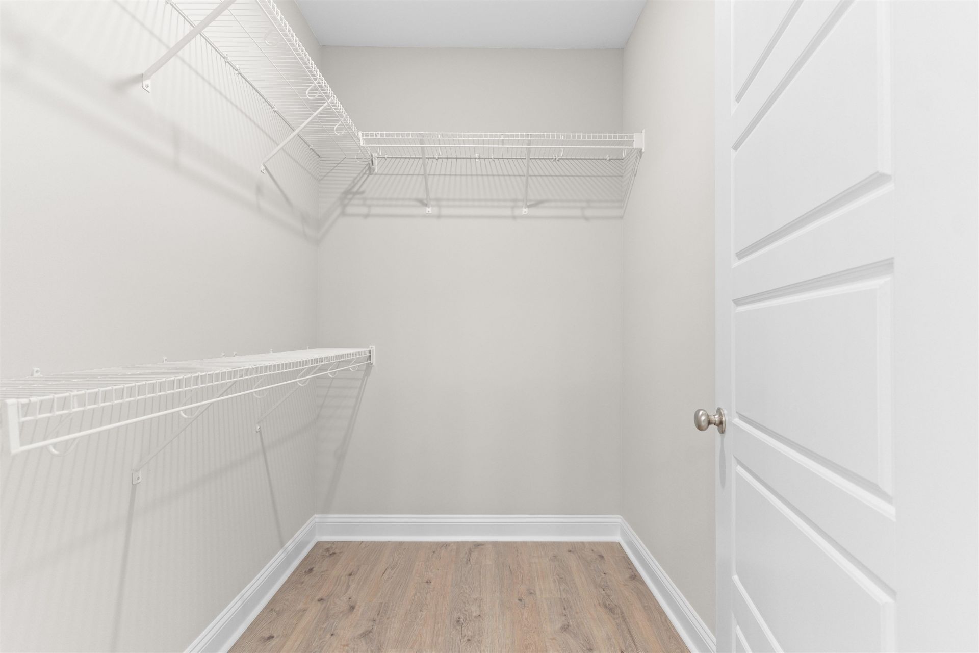 1144 Freeboard St. Photo 19