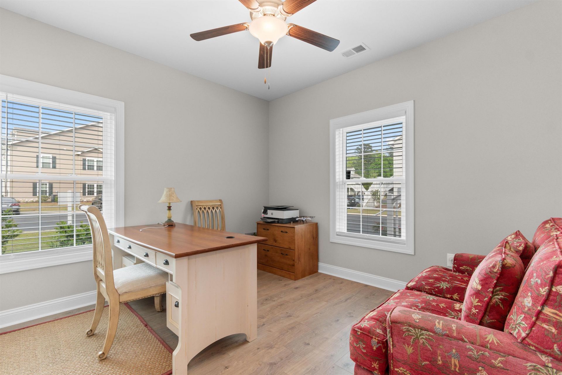 1144 Freeboard St. Photo 23