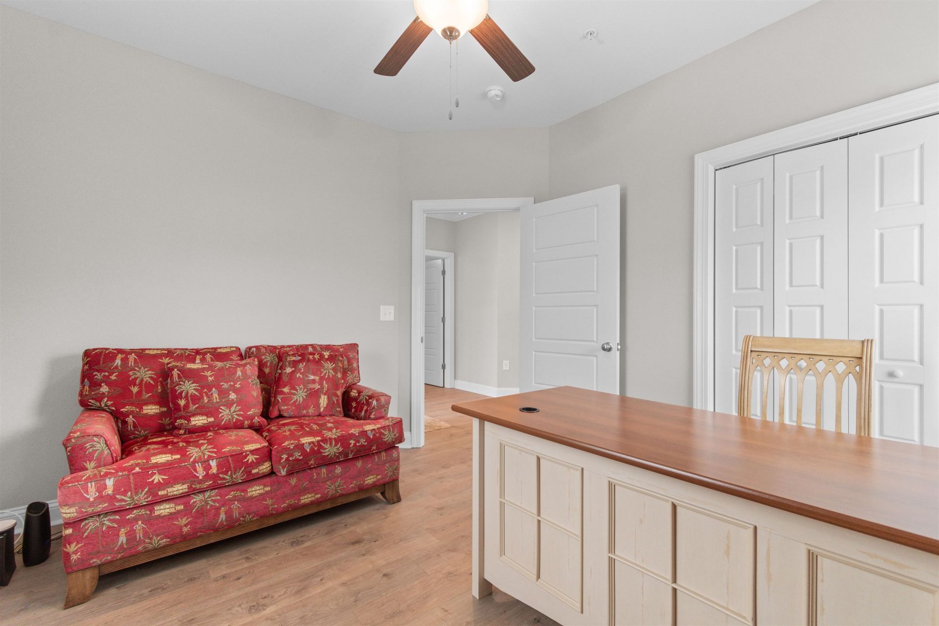 1144 Freeboard St. Photo 24