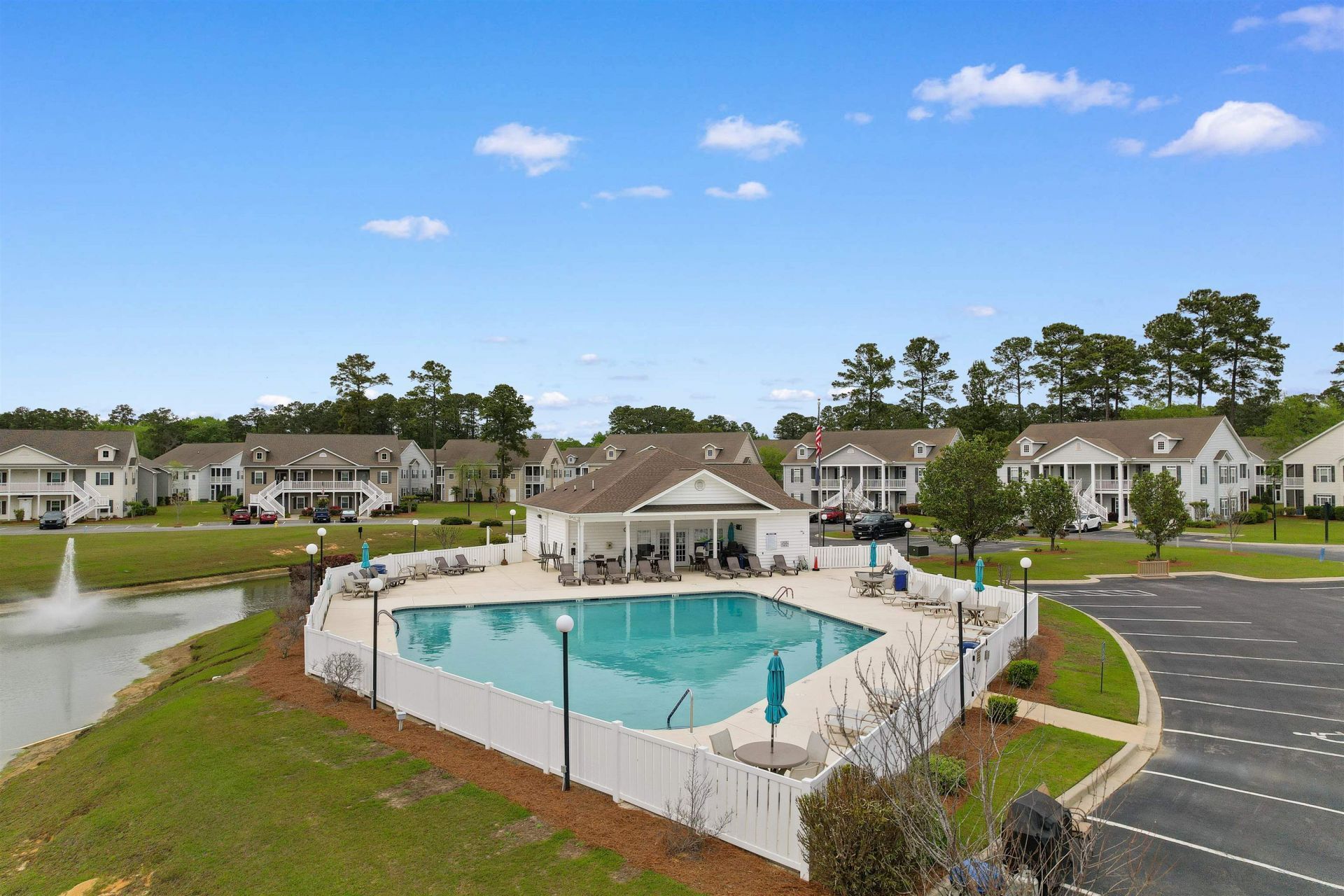 1144 Freeboard St. Photo 37