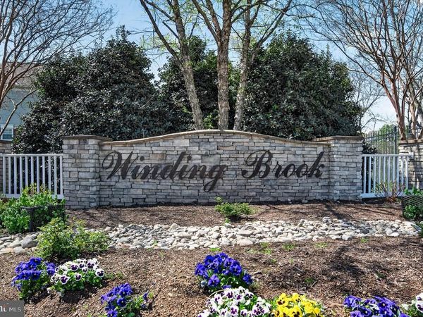 13721 FLOWING BROOK COURT, CHANTILLY, VA 20151