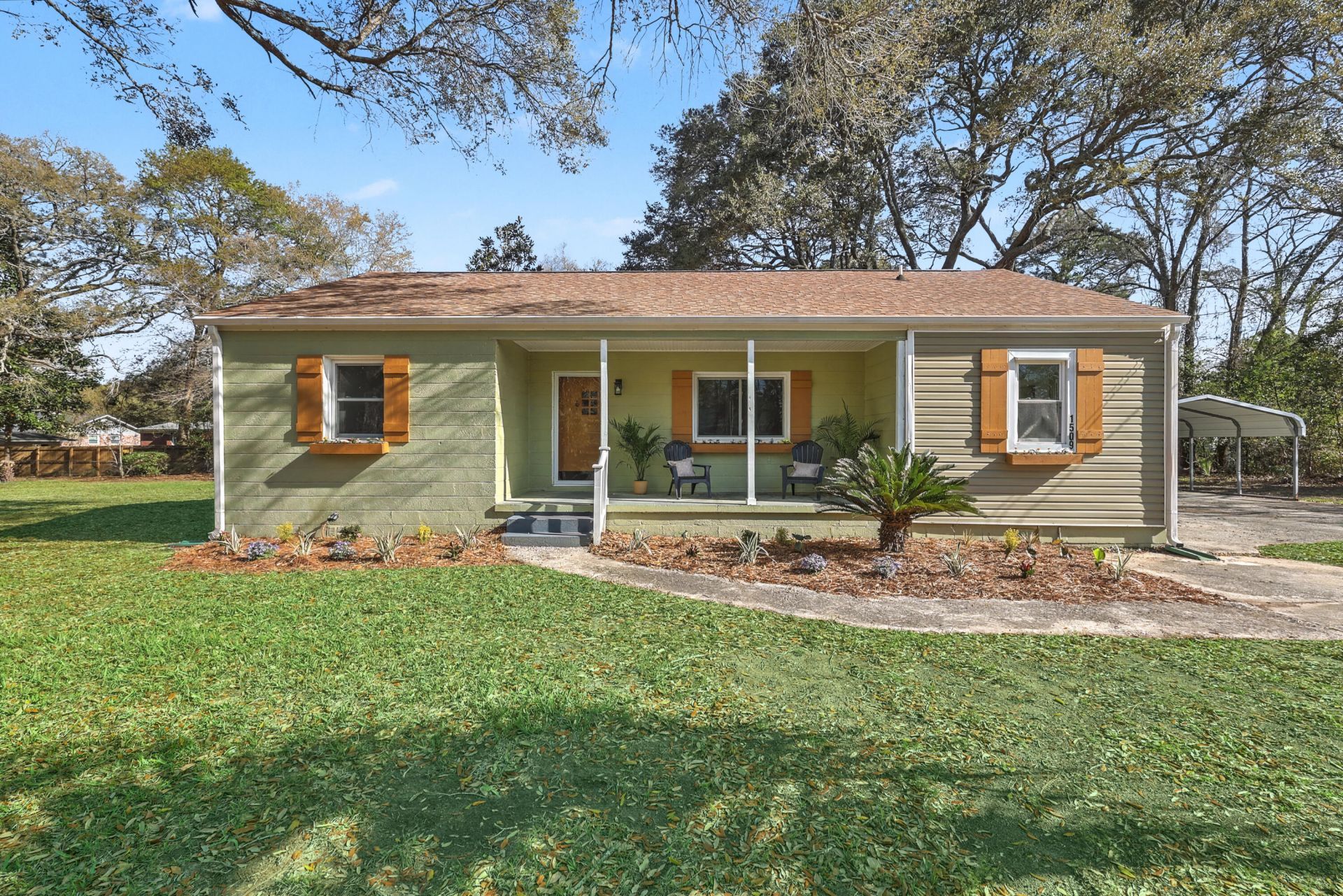 1509 Rainbow Road Photo 4